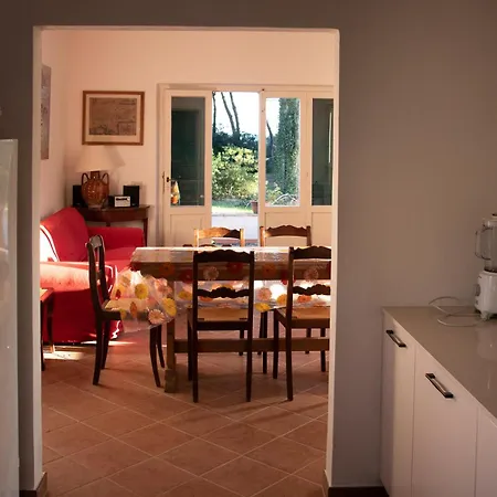 Ferienhaus Eucalipti Immersa Nel E Sul Mare